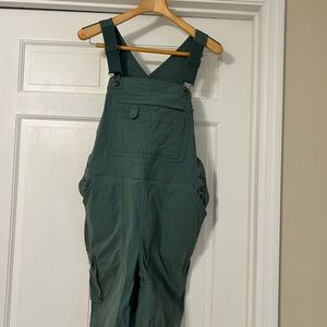 Duluth Trading Co Green Short Overalls